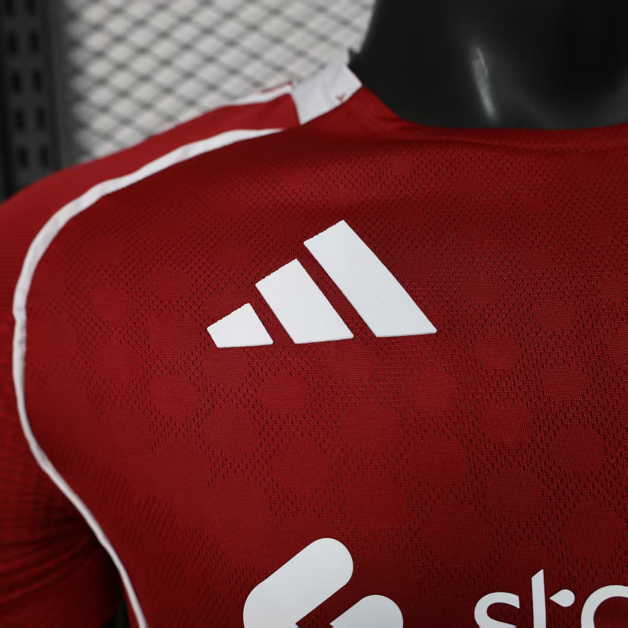 Liverpool home 2025/26