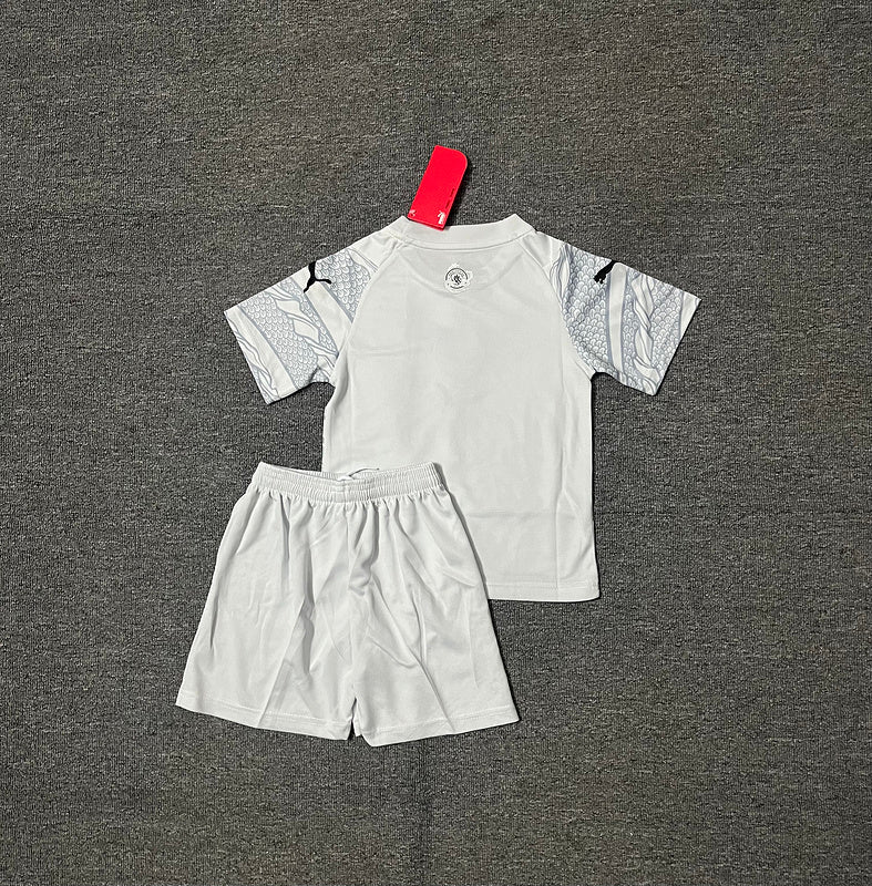 Man City Year of Dragon Bambino