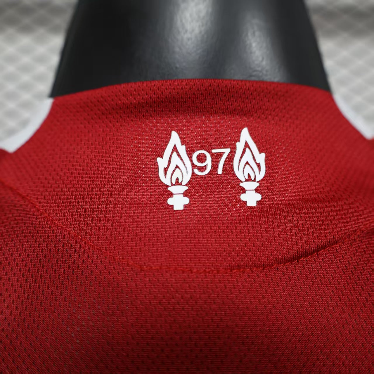 Liverpool home 2025/26